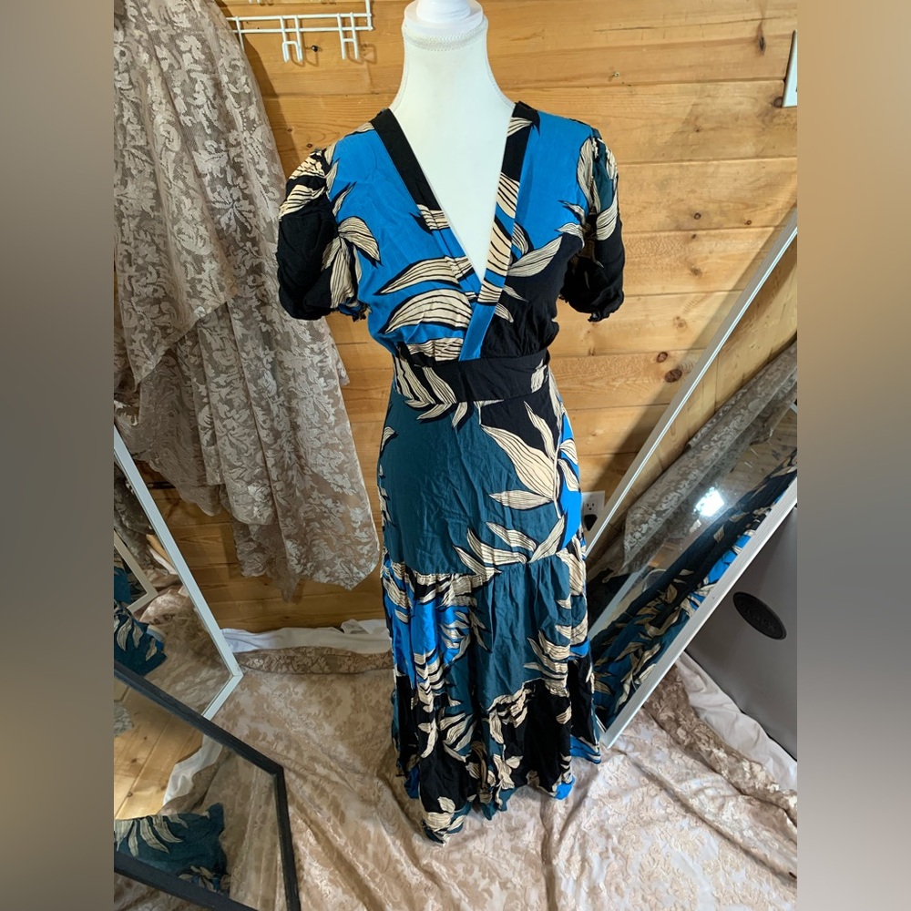 Linen Tropical Tiered Maxi Dress Prairie Romantic Vacation Resort Luxe Size 10 - Picture 2 of 15